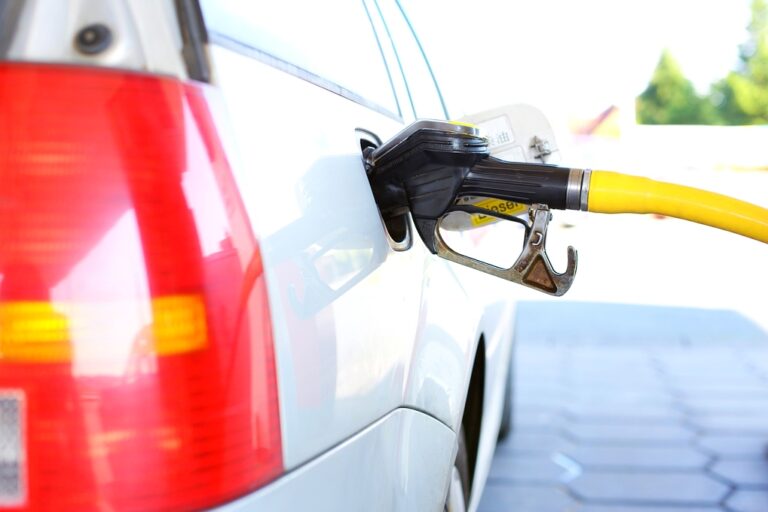 Obrázek článku Rekordní ceny benzínu v Česku stále stoupají…