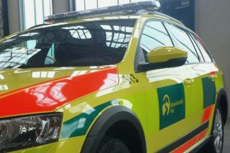 Obrázek článku Záchranáři resuscitovali na Frýdecko-Místecku chodkyni po střetu s vozidlem