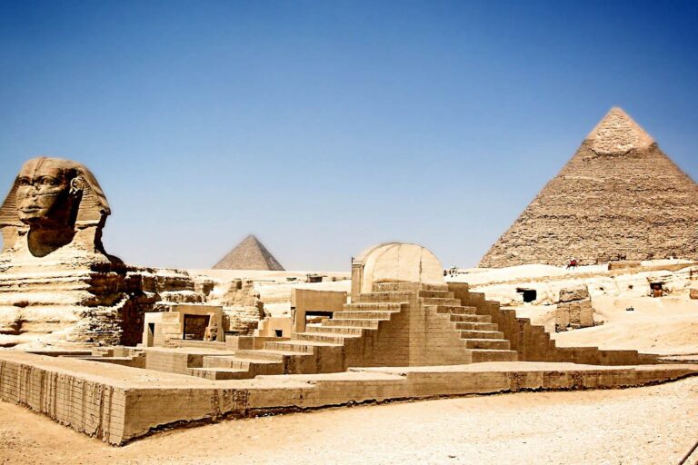 Obrázek článku Záhadné egyptské pyramidy: tajemství čísel skrytá v kamenech