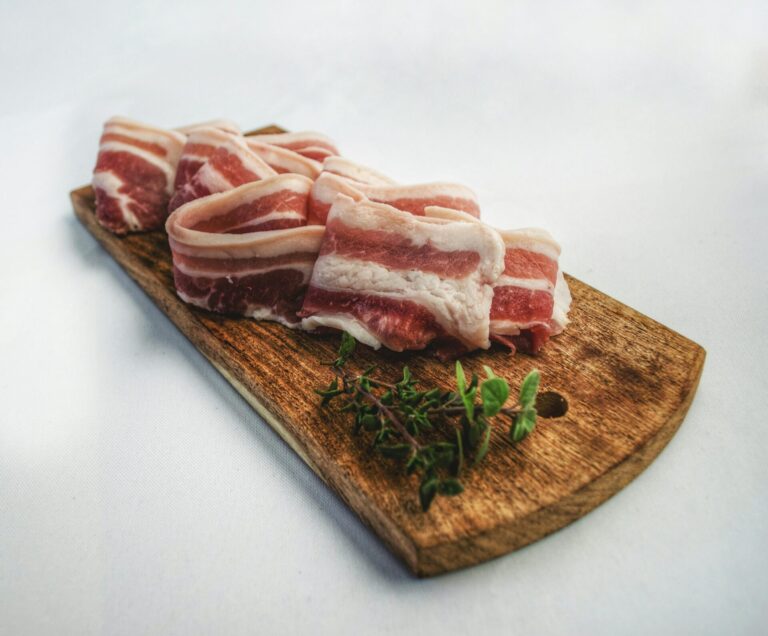 Obrázek článku Co přirozeně snižuje cholesterol? Masticha a její vliv na trávení a slinivku