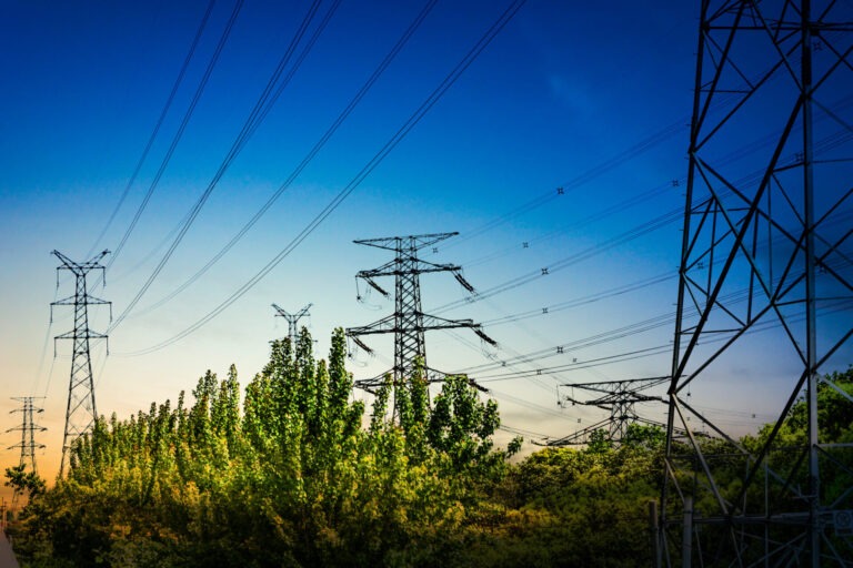Obrázek článku Mnoho lidí v Česku má od státu nárok na příspěvek na energie. Když si správně požádají, stát jim proplatí část složenek