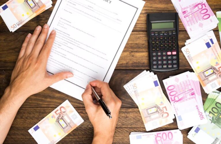 Obrázek článku Tisíce Čechů brzy dostanou dopis od berňáku, kvůli oblíbené slevě na dani. Mnoho lidí ji bude muset vracet