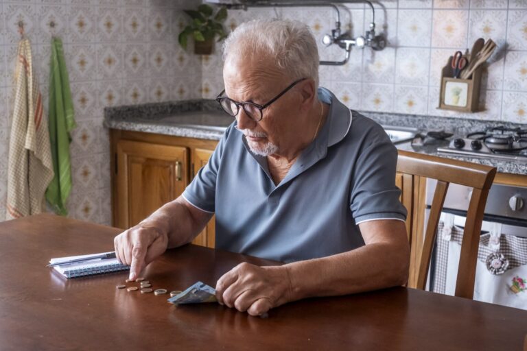 Obrázek článku Důchodci v Rakousku dostávají 14 důchodů ročně. Proti Čechům mají ale i nevýhody